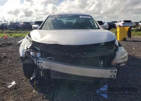 2014 Nissan Altima 2.5 из США, поврежденный, VIN 1N4AL3AP2EN250171